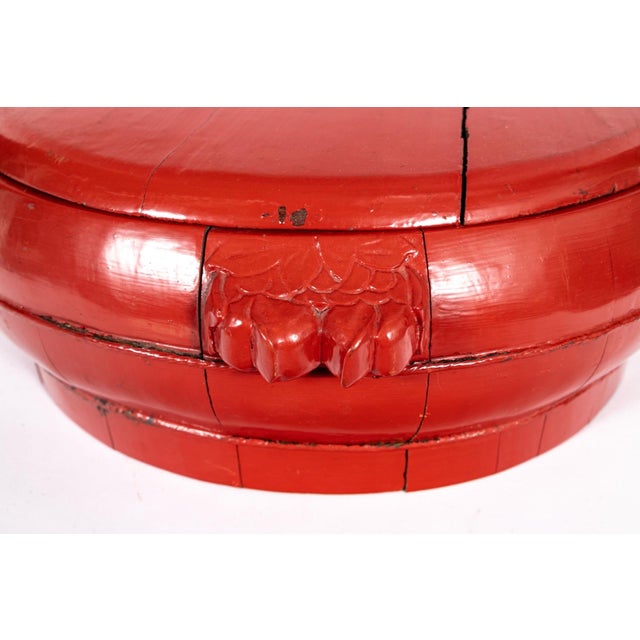 Antique Lacquered Chinese Elm Wood Grain Bowl For Sale - Image 4 of 9