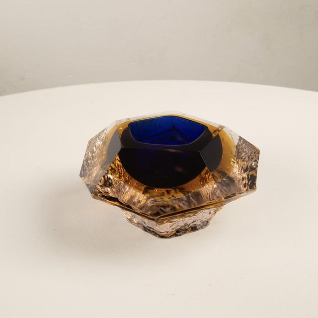 1970s Sculptural Submerged Glass Ashtray by Gianfranco Mandruzzato, 1970 For Sale - Image 5 of 16