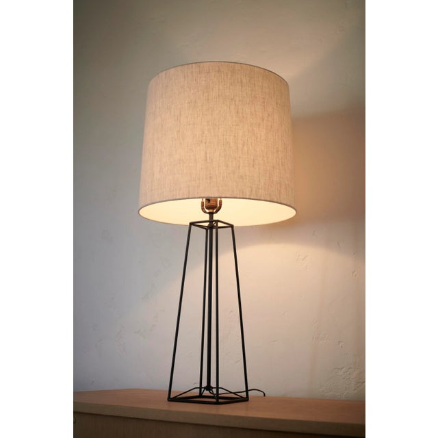 Mid Century Black Metal Frame Table Lamp With Natural Linen Shade For Sale In Los Angeles - Image 6 of 7
