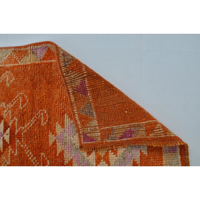 1950s Vintage Turkish Rug, Japandi Style Terracotta Runner For Sale - Image 5 of 10