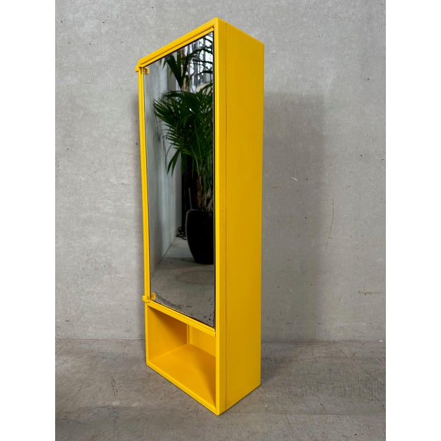 Yellow Vintage Yellow Medicine Cabinets by Olaf von Bohr for Gedy, Italy, 1980s, Set of 2 For Sale - Image 8 of 16