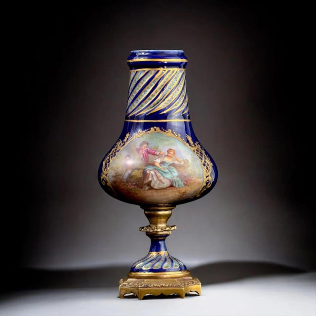 French Sèvres Style Hand Painted Cobalt Porcelain Vase, 1890s For Sale - Image 12 of 12