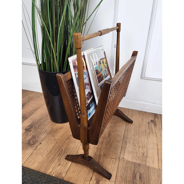 Mid-Century Italian Cane Rattan and Wood Magazine Rack, 1960s For Sale - Image 4 of 8