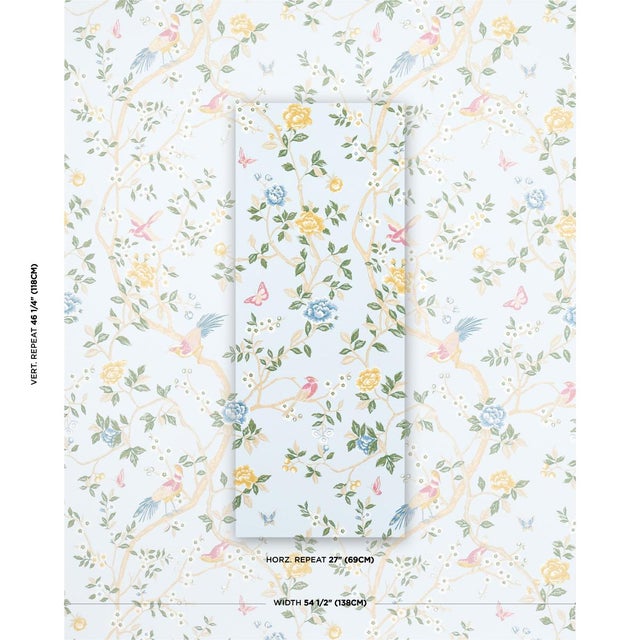 When we decided to revive this extraordinary pattern from our archive, we took it to one of the oldest family mills in...