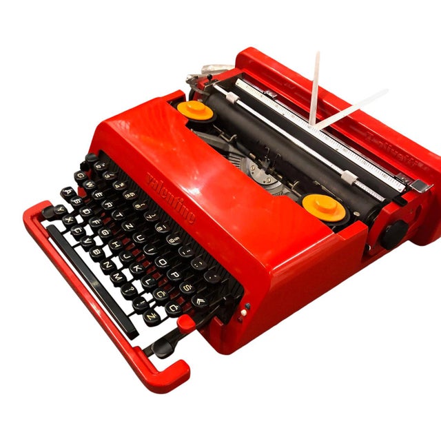 1960s Olivetti Valentine Typewriter by Ettore Sottsass ...