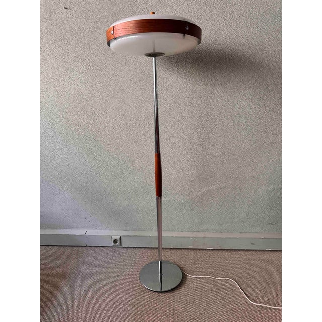 Phase Eclipse S Dimmable Floor Lamp in Chrome & Wood by Luis Pérez De La Oliva for Fase, 1966 For Sale - Image 11 of 16