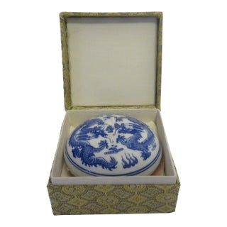 Chinese Hanko Ink Pad Case VTG Porcelain Sometsuke Blue White Red Paste Box For Sale