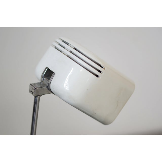 Vintage Folding Reading Lamp with Telescopic Arm and Dual Light Intensity For Sale - Image 5 of 10