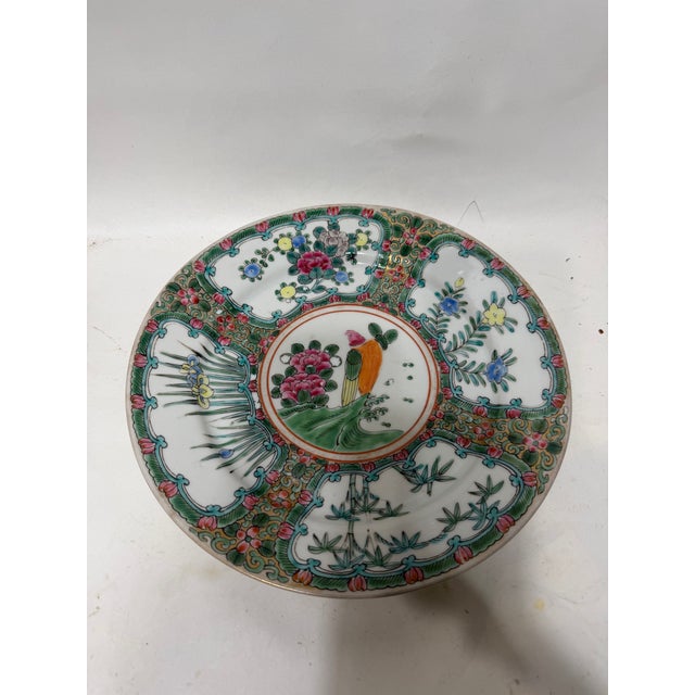 Vintage Chinese Export Famille Rose Medallion Porcelain Round Plate 9.5". Set of 11 For Sale - Image 16 of 18
