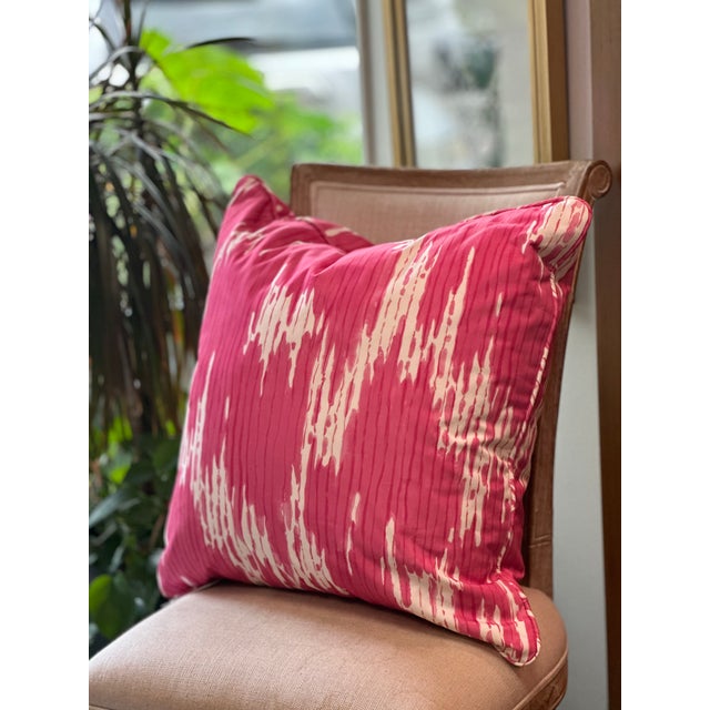 2020s Abstract Print Pink Pillows- a Pair For Sale - Image 5 of 7