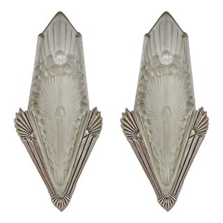 A Pair of French Art Deco Wall Sconces by Charles Schneider 1930s France - 4 Available For Sale