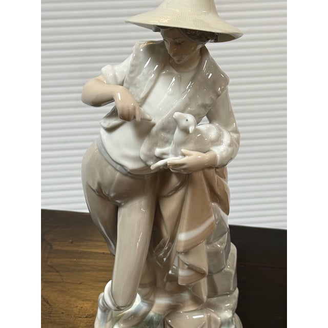 Juan Huerta for Lladró Shepherd Feeding Lamb Porcelain Figurine, Signed For Sale In San Francisco - Image 6 of 12