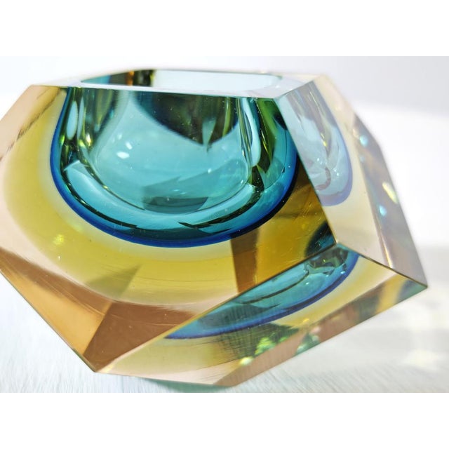Mid-Century Modern Ashtray in Submerged Glass Murano attributed to Flavio Poli for Seguso, Italy, 1960s For Sale - Image 17 of 18
