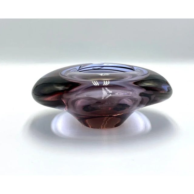 Art Glass Ashtray attributed to Miloslav Klinger for Železný Brod, 1960s For Sale - Image 7 of 7