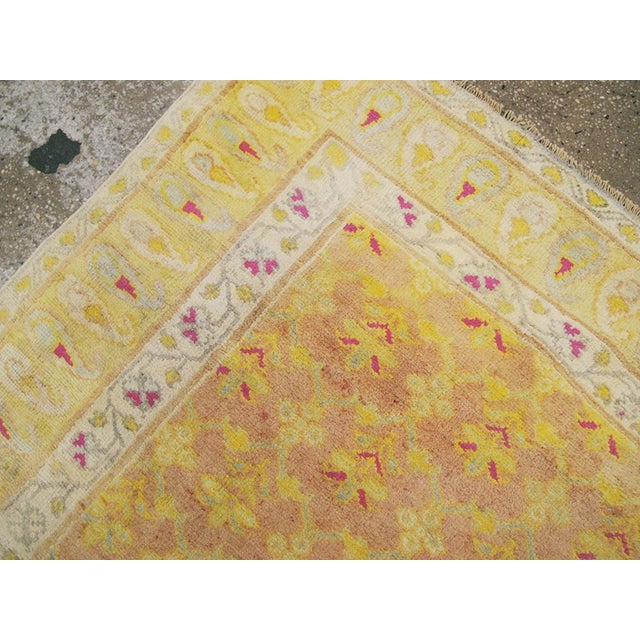 Galerie Shabab Collection Mid-20th Century Indian Cotton Agra Accent Rug For Sale - Image 4 of 7