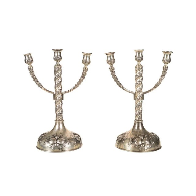 19th century pair of antique hand chased candlesticks. A beautiful set that will add to your décor! Silver 800 - Judaica...