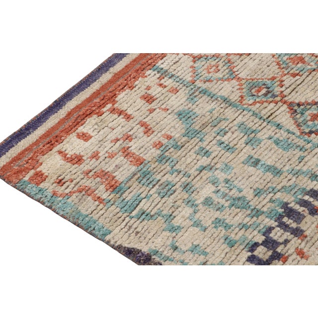 Rug & Kilim’s Moroccan Style Rug in Off-White, Red and Blue - 5'x8' For Sale In New York - Image 6 of 7