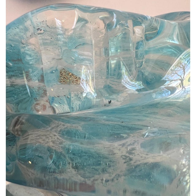 Art Deco Vintage Hand-Blown Italian Glass Conch Shell Sculpture – Blue Swirl Aventurine Art For Sale - Image 3 of 16