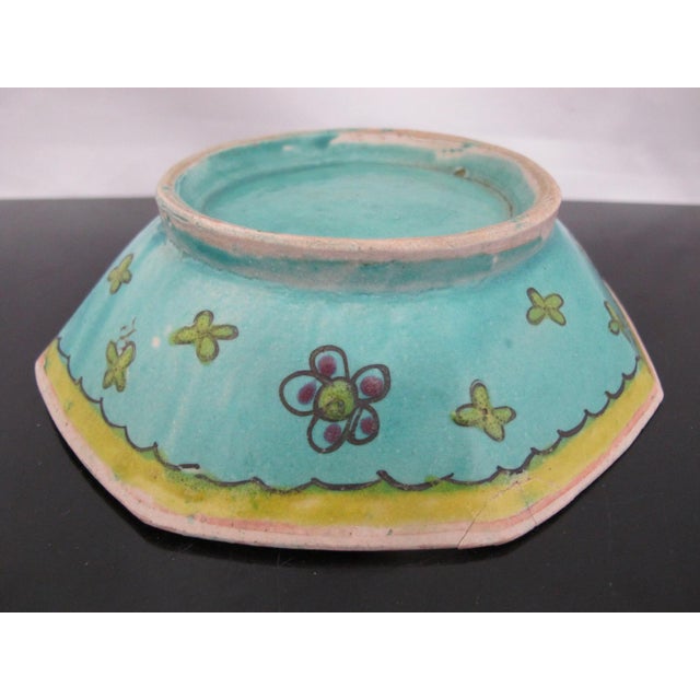 Chinese Tongzhi Turquoise Enamel Hand Painted Flower Octagonal Pottery Bowl For Sale - Image 10 of 11