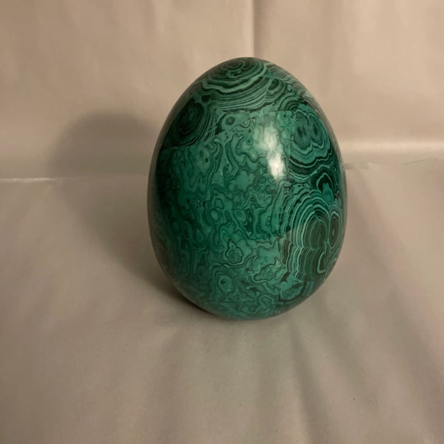 Mid 20th Century Porcelain Malachite Egg For Sale - Image 4 of 4