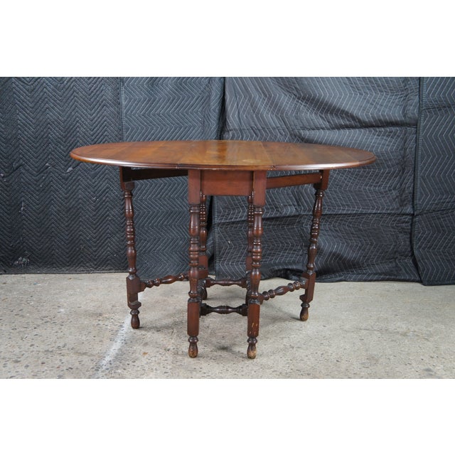 Antique William & Mary Style Oak Oval Drop Leaf Gateleg Side Table For Sale - Image 9 of 12