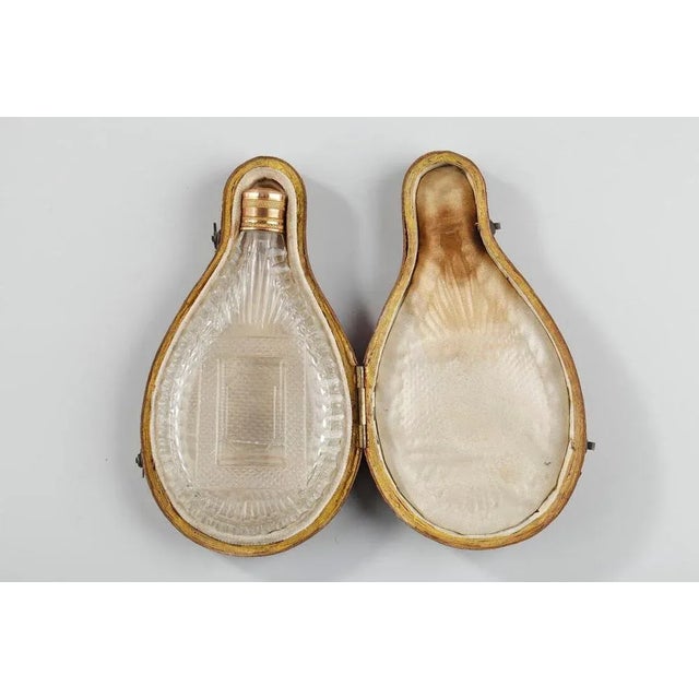 Mid-19th Century Perfume Flask in Cut Crystal with Gold Stopper For Sale - Image 6 of 7