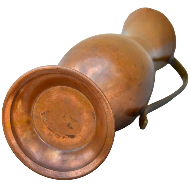 Copper Early 20th Century Handmade Moroccan Copper Vase W/ Brass Handle For Sale - Image 8 of 8