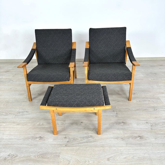 Laszlo Hetzendorfer Lounge Chairs With Ottoman - A Pair For Sale - Image 4 of 7