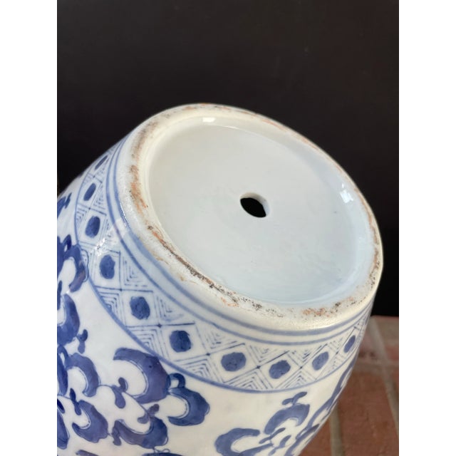 Vintage Chinese Blue & White Porcelain Jar / Vase For Sale - Image 9 of 10