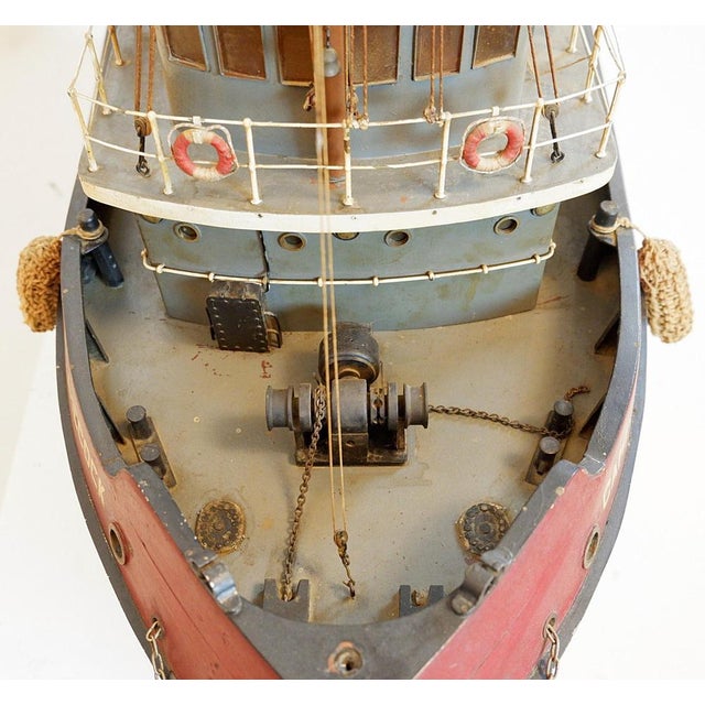 Camecock Tug Boat Model, London, 1940s For Sale - Image 11 of 16