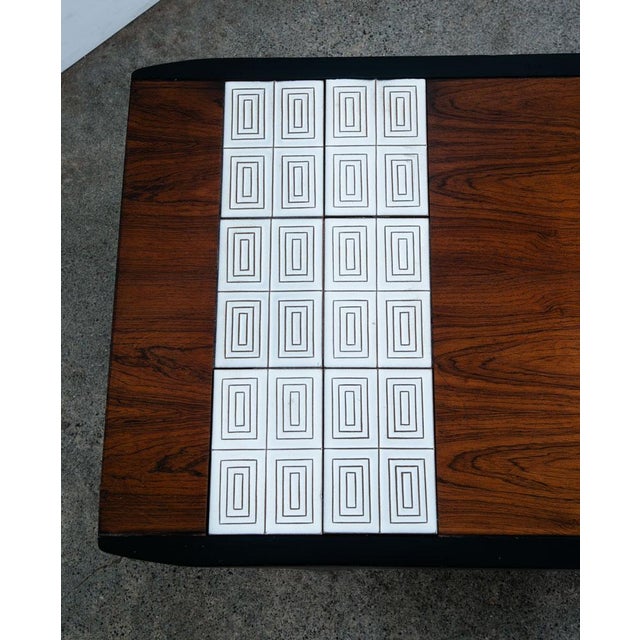 1960s Mid Century Modern Coffee Table Lane Cosmopolitan Surfboard Tile Rosewood Wood For Sale In Sacramento - Image 6 of 12