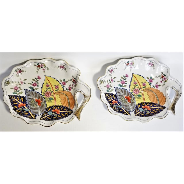 Asian Style Trays Pair Chinese Tobacco Leaf Porcelain For Sale - Image 4 of 12