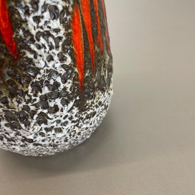 Zig Zag Lora Fat Lava Vase from Scheurich, Germany, 1970s For Sale - Image 13 of 18
