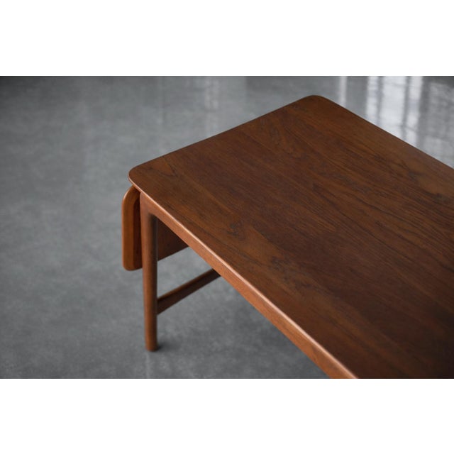 Wood Mid-Century Danish Modern Model FD 15/54 Coffee Table in Teak by Hvidt & Mølgaard-Nielsen for France & Daverkosen, 1950s For Sale - Image 7 of 16