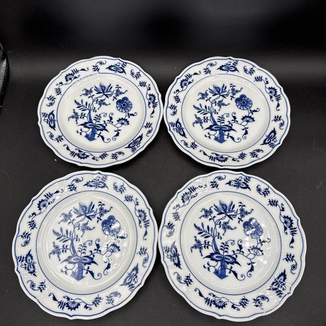 Mid-Century Modern Vintage Blue Danube Onion China Bread Plates- Set of 4 For Sale - Image 3 of 4