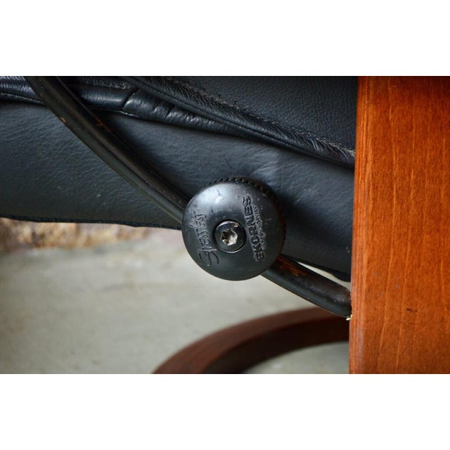 Set of Vintage Norwegian Lounge Chair & Ottoman from Ekornes, 1980s For Sale - Image 17 of 18