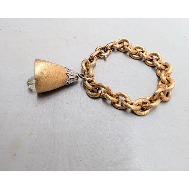 Vintage 1970 Signed Napier Book Piece Goldtone "Wedding Bell" Charm Bracelet For Sale In Philadelphia - Image 6 of 11