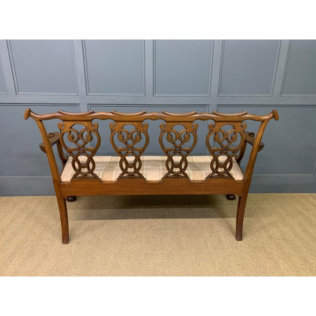 Wood Chippendale Style Carved Mahogany Settee, 1900 For Sale - Image 7 of 18