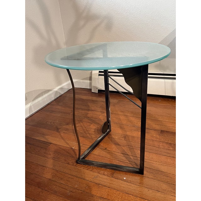 Black 1980s Postmodern Geometric Side Table – 10mm Laser-Etched Glass (Sonneman Style) For Sale - Image 8 of 12
