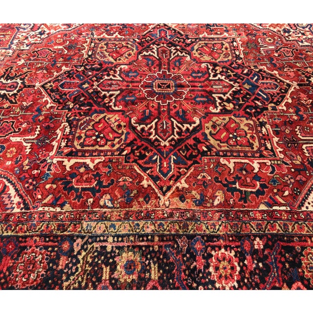Raspberry Red 1930s Vintage Design Geometric Heriz Rug- 9′9″ × 13′2″ For Sale - Image 8 of 13