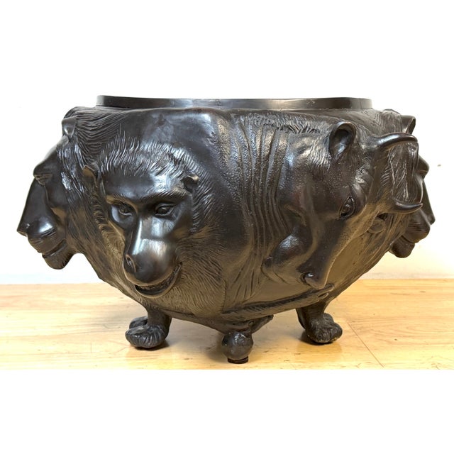 Large Meiji Japanese Bronze Zoomorphic Jardinière Attributed to Genryusai Seiya For Sale - Image 13 of 18
