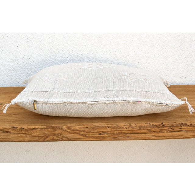 Ivory Star Cluster Lumbar Moroccan Silk Pillow For Sale In Los Angeles - Image 6 of 10