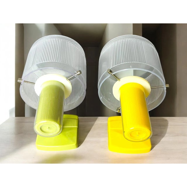 1990s Green and Yellow Acrylic Wall Sconces, 1990s, Set of 2 For Sale - Image 5 of 15