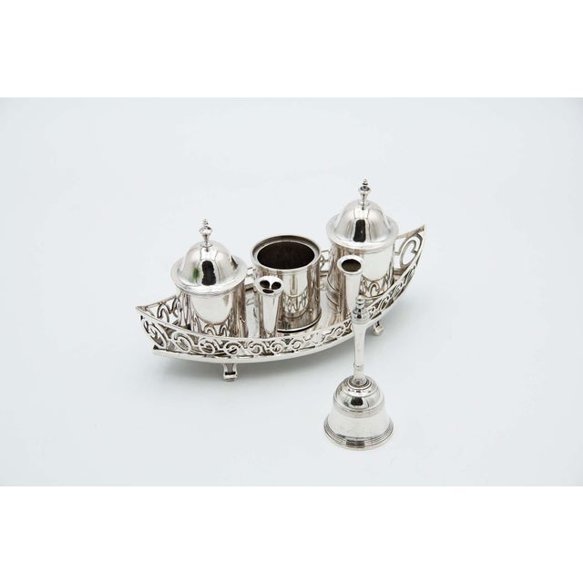 Plain Silver Inkwell with Grid, in Very Good conditions. Designed before 1890 This piece has an attribution mark, I am...