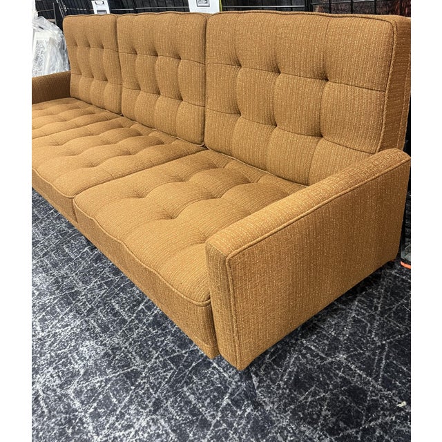 Mid-Century Modern 1960s Restored MCM Florence Knoll Sofa Model 2577 For Sale - Image 3 of 7