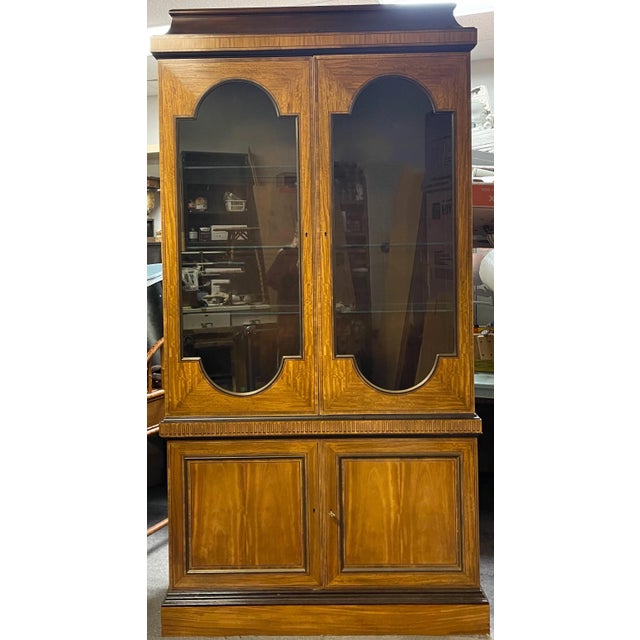Late 20th Century 20th-C. Neo-Classical Satinwood Cabinet / Bookcase by Baker Furniture For Sale - Image 5 of 6