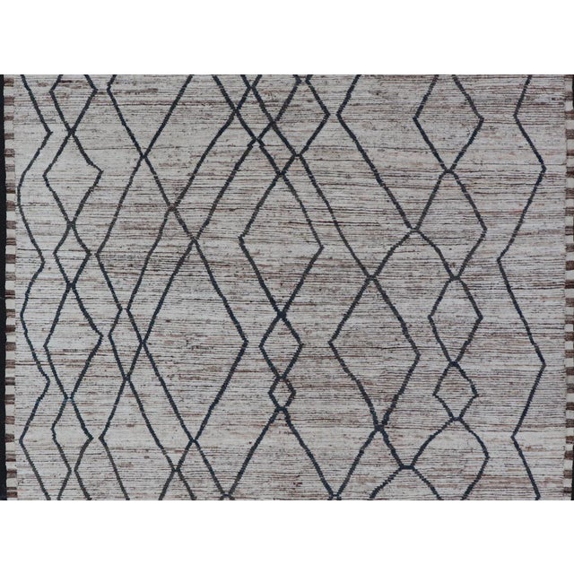 White Modern Casual Tribal Rug by Keivan Woven Arts, Wool, Cream & Blue 9'8 X 11'6 For Sale - Image 8 of 12