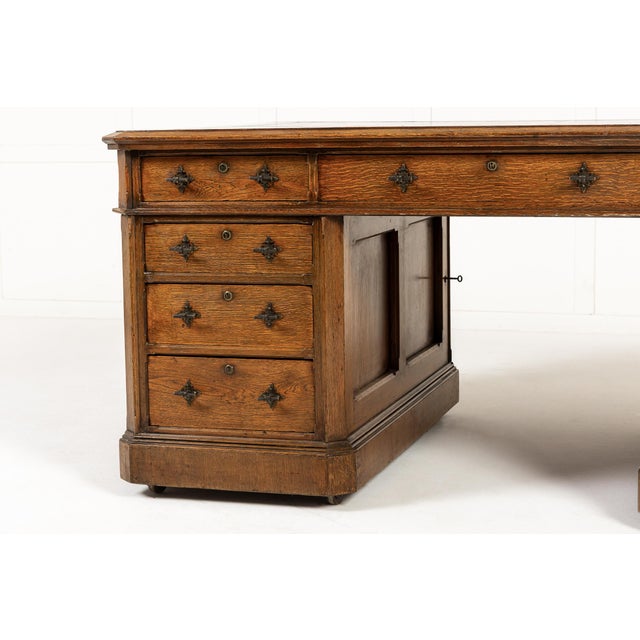 Large Antique English Oak Partners Desk, 1800s For Sale - Image 5 of 10