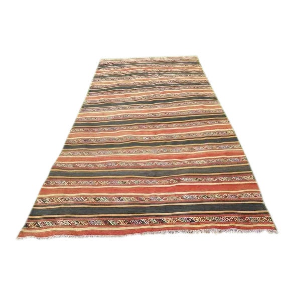 1970s Vintage Handmade Turkish Flatweave Kilim Rug - 5′8″ × 10′11″ For Sale