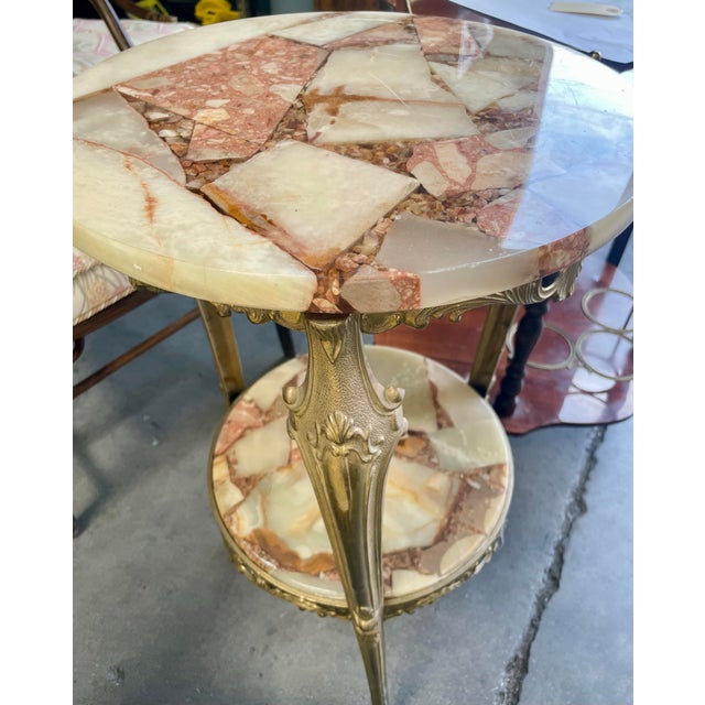 Vintage Hollywood Regency Brass Two-Tier Onyx Stone Mosaic Pedestal Table For Sale - Image 4 of 7